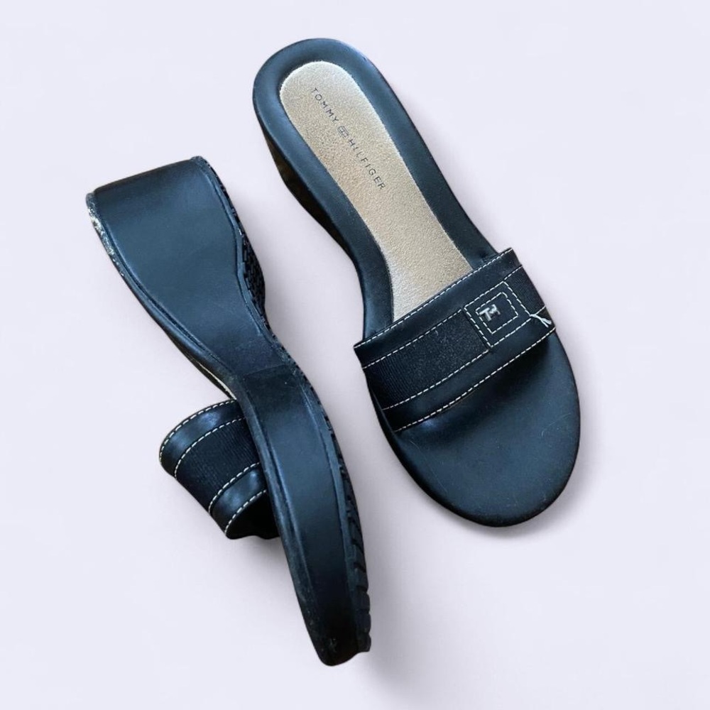 Vintage Tommy Hilfiger Black Wedge Sandals Size 6